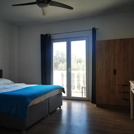 Apartamento Tesy *